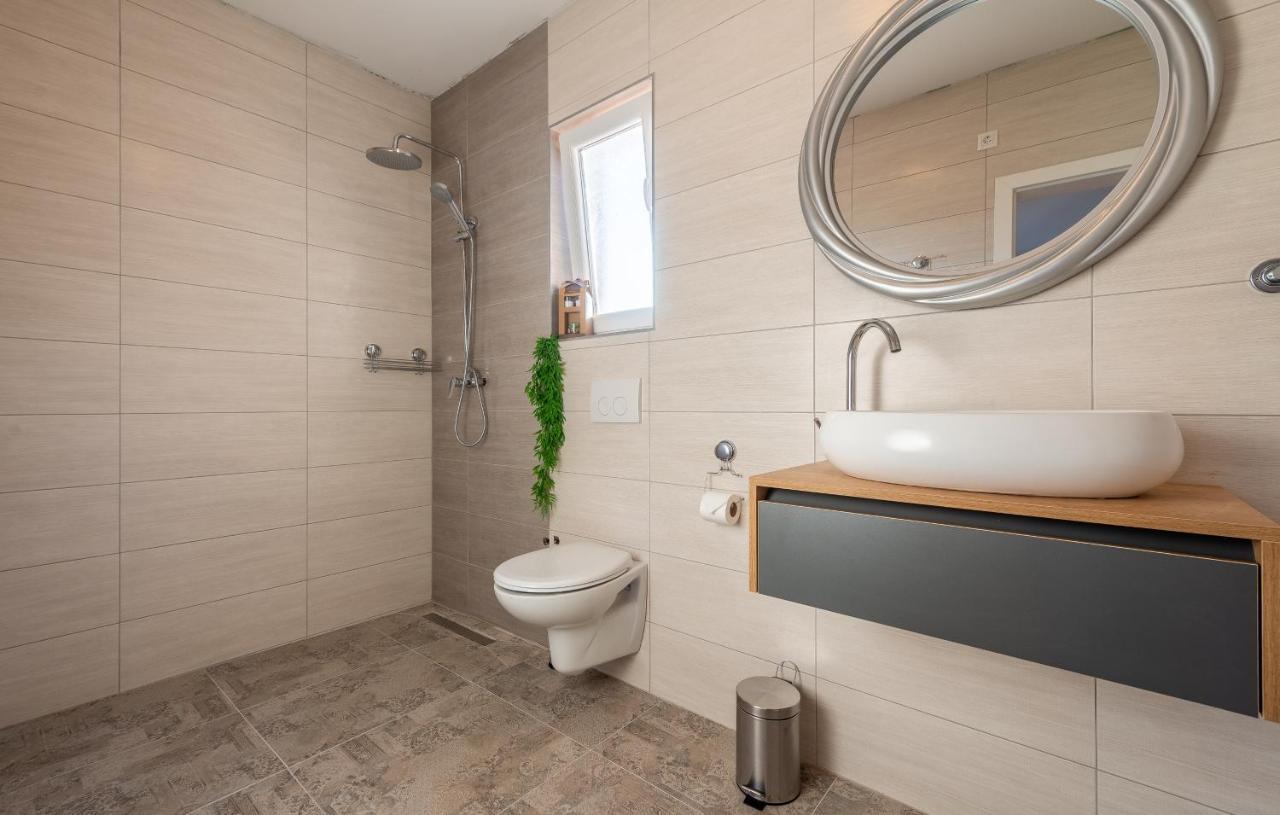 Private House Villa Velebita Ražanac Екстериор снимка